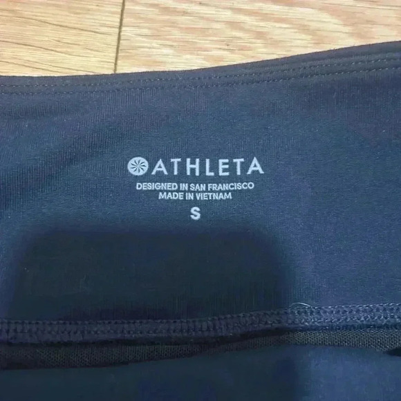 Athleta leggings - Picture 3 of 5